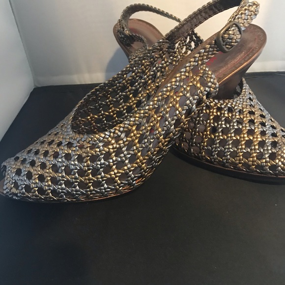 NEW Sesto Meucci Heels Sz 10 M Pumps GOLD & SILVER - Picture 1 of 8